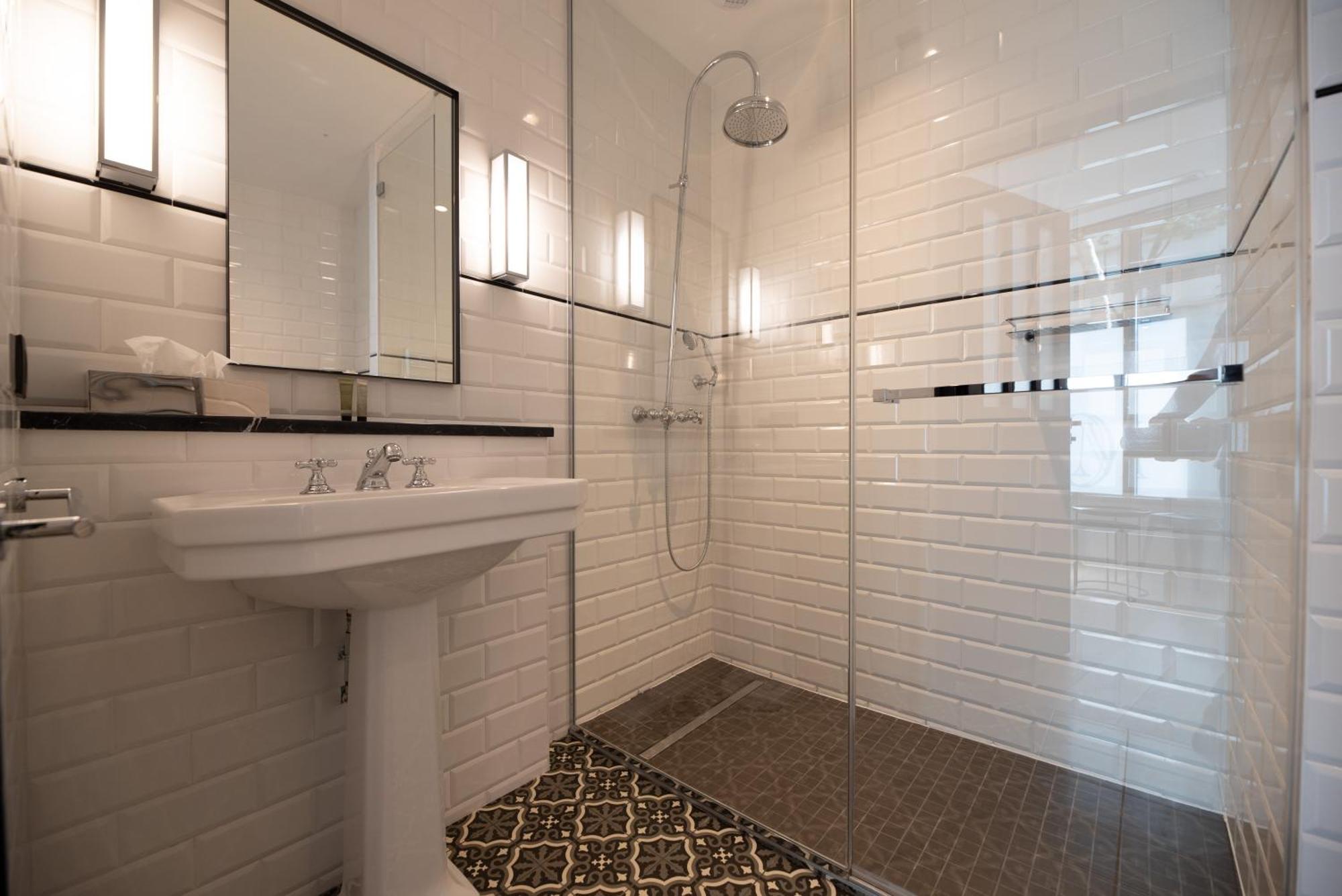 Demeure Montmartre Apartment Париж Стая снимка