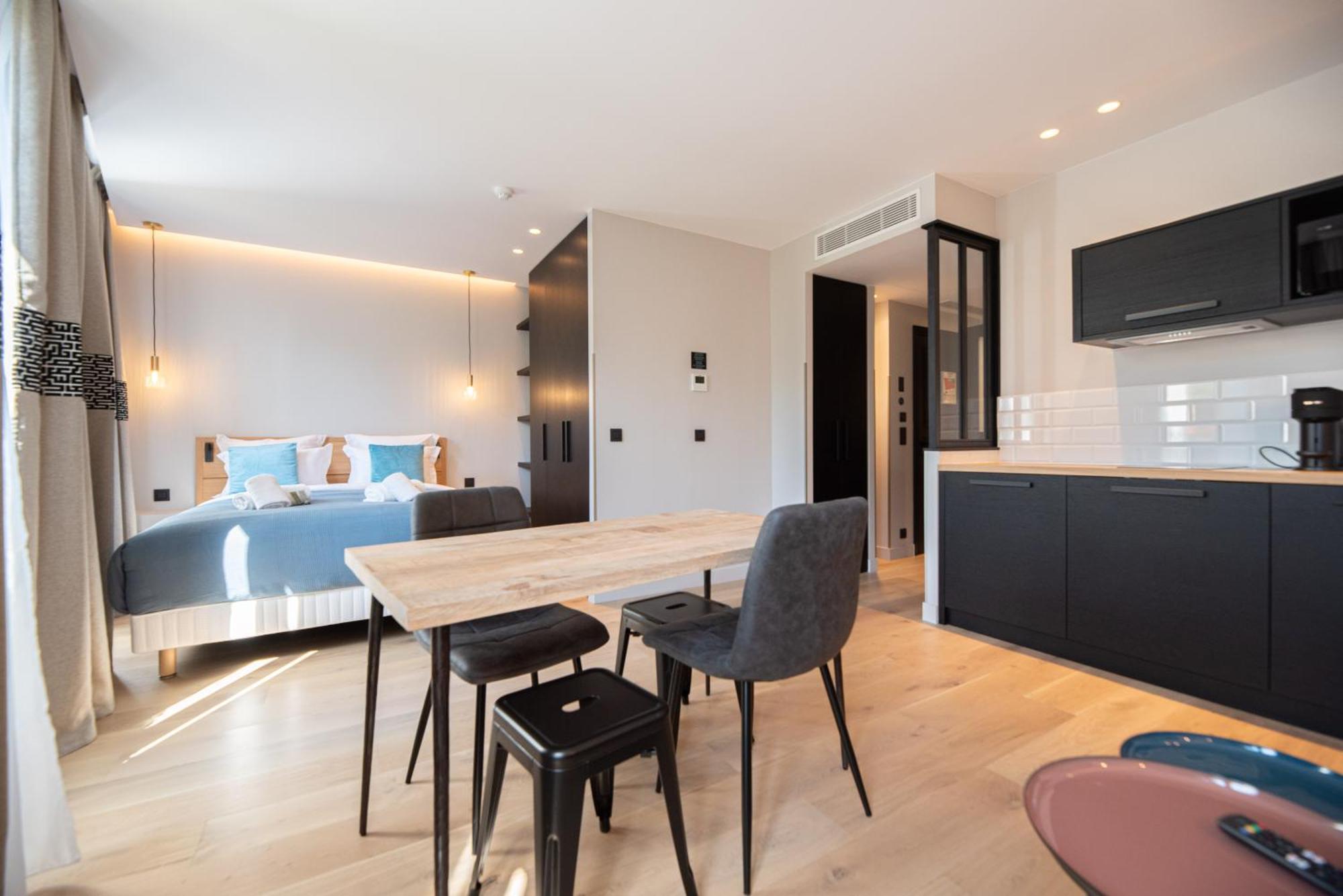 Demeure Montmartre Apartment Париж Стая снимка